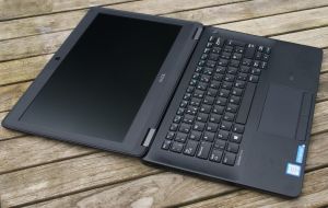 Dell Latitude E7270 - i5 6300U, 8G, Ssd 256G, 14 in FHD
